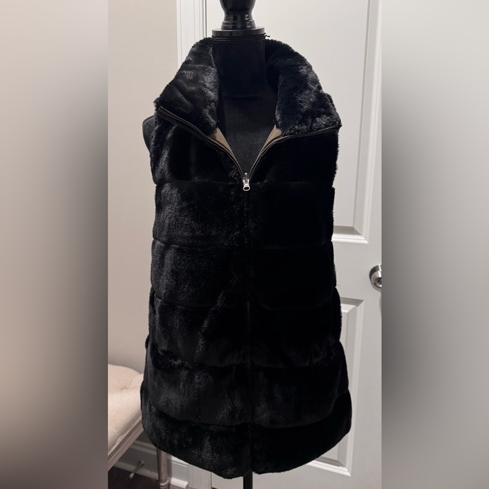 Black/Olive Reversible Faux Fur Vest